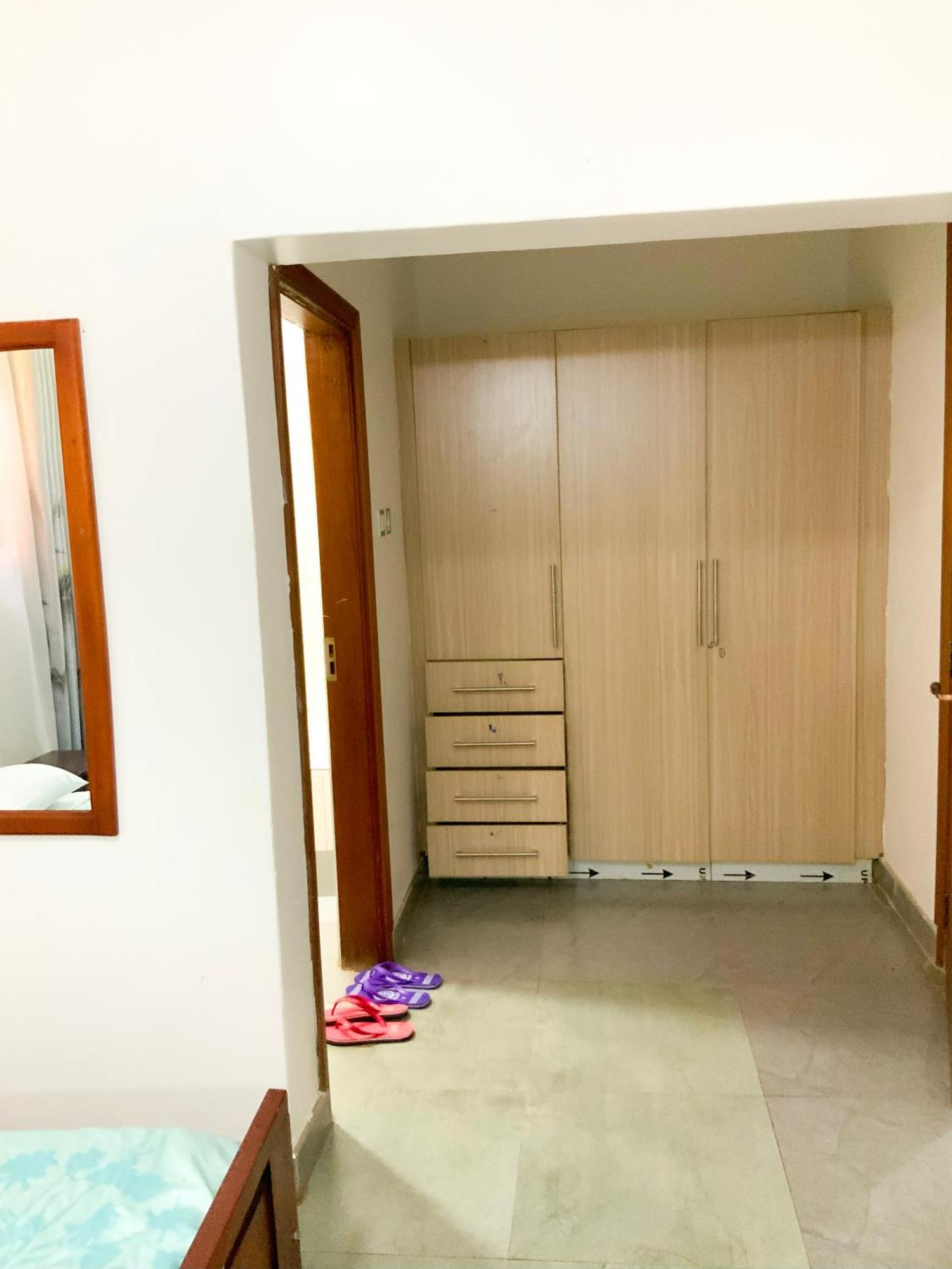 Hendo Hotel Энтеббе Экстерьер фото