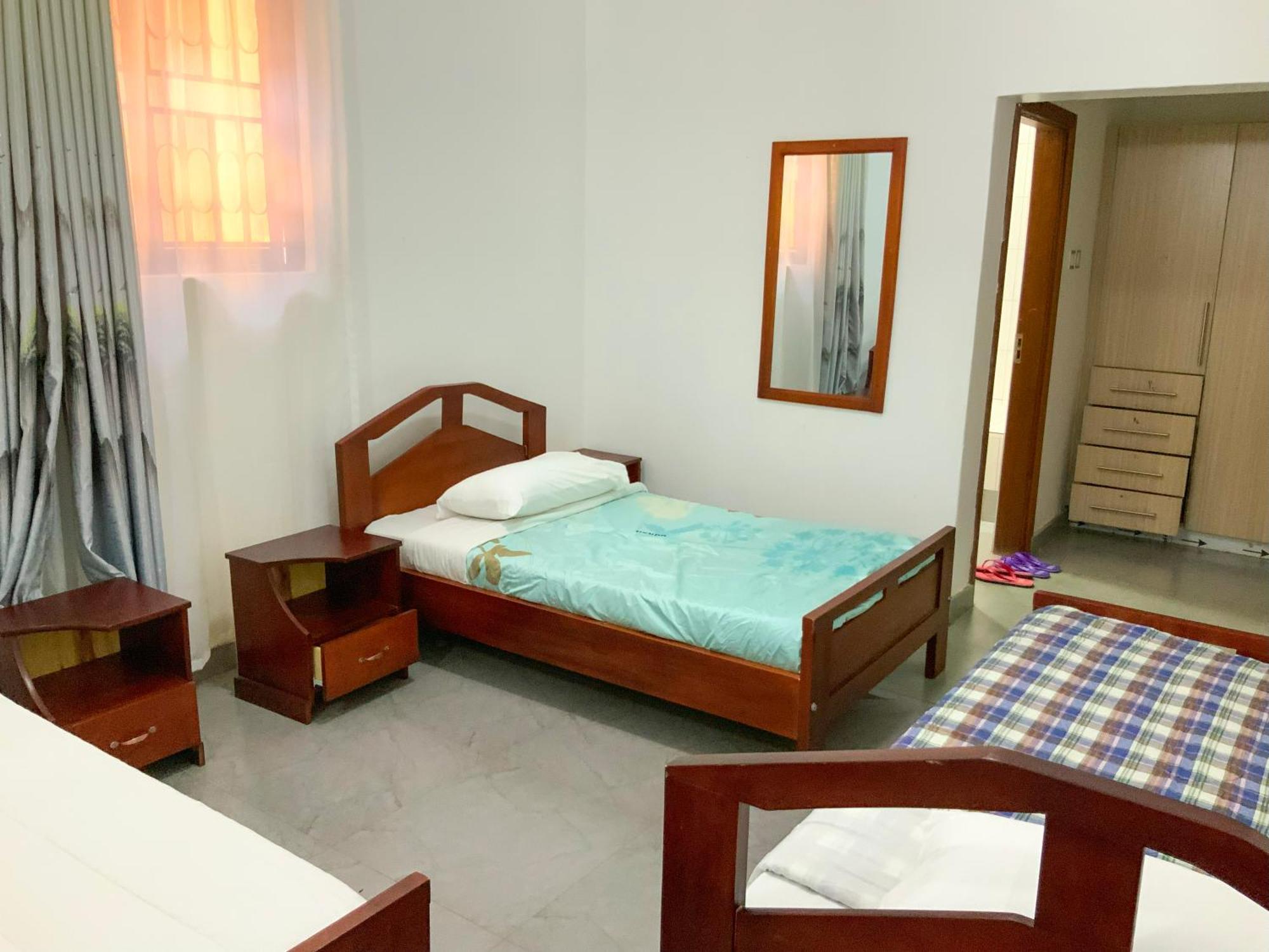 Hendo Hotel Энтеббе Экстерьер фото