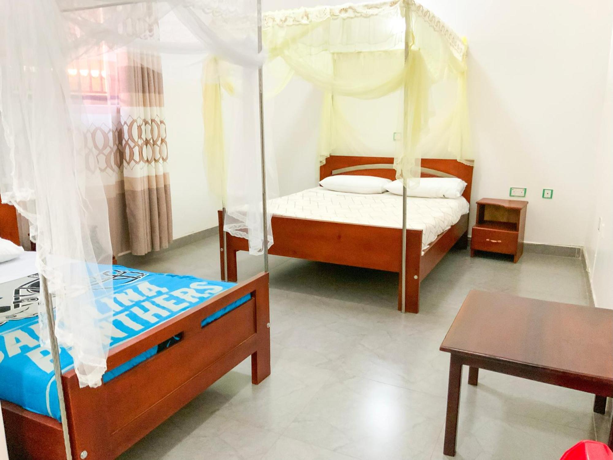 Hendo Hotel Энтеббе Экстерьер фото